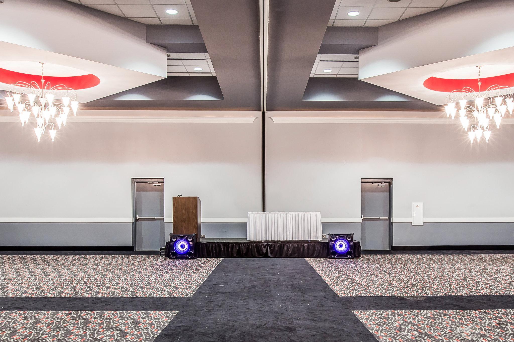 Quality & Conference Center Historic District Hotel 2*
